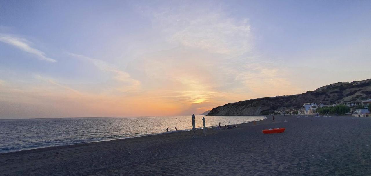 Eirini Apts On The Beach Psari Forada Exterior foto